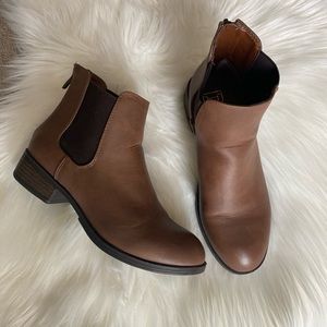 DLG Ankle Boots